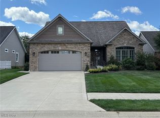 980 Laurel Green Dr NE, Canton, OH 44720