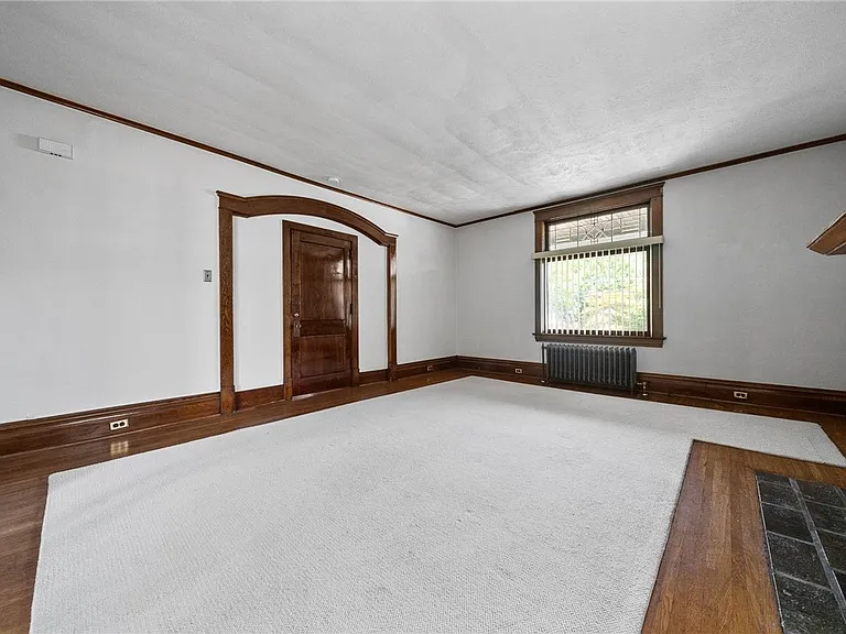 1306 Ridge Ave #1 — Photo 6