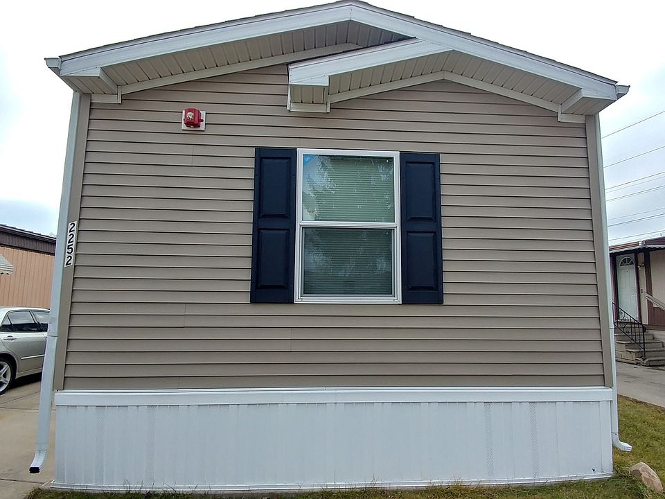 1st image of 8800 S Harlem Ave #2252
