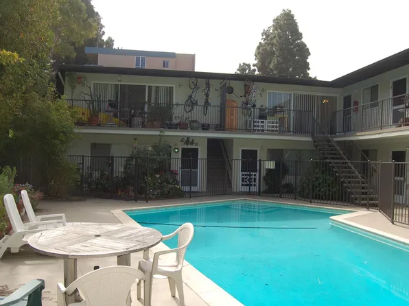 974 Haverford Ave #8, Pacific Palisades, CA 90272