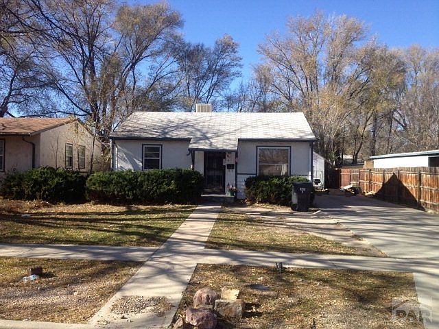 1st image of 821 Claremont Ave