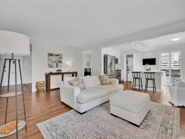 431 Nahua St APT 1301, Honolulu, HI 96815