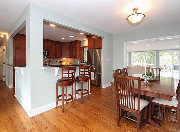 4th image of 6615 Knightswood Dr