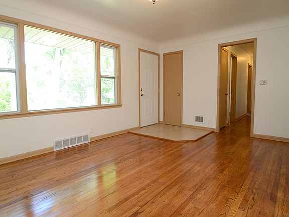 3rd image of 2325 S 50th St