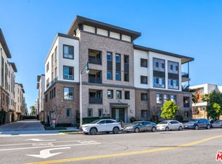 5837 S Village Dr #3, Los Angeles, CA 90094