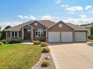 1123 Alta Vista Dr, Rapid City, SD 57701