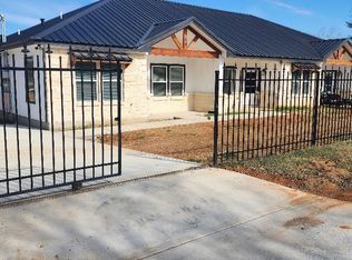 5961 Prairie Rd, Von Ormy, TX 78073