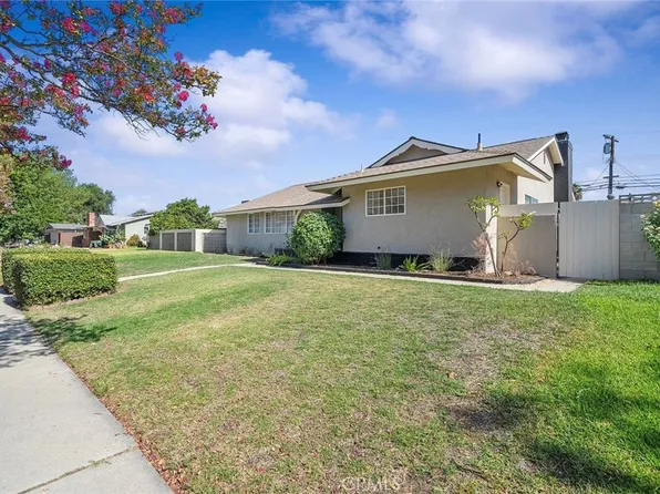 285 E McKinley Ave, Pomona, CA 91767