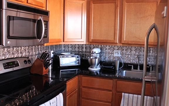 4th image of 1249 Clarkson Ct