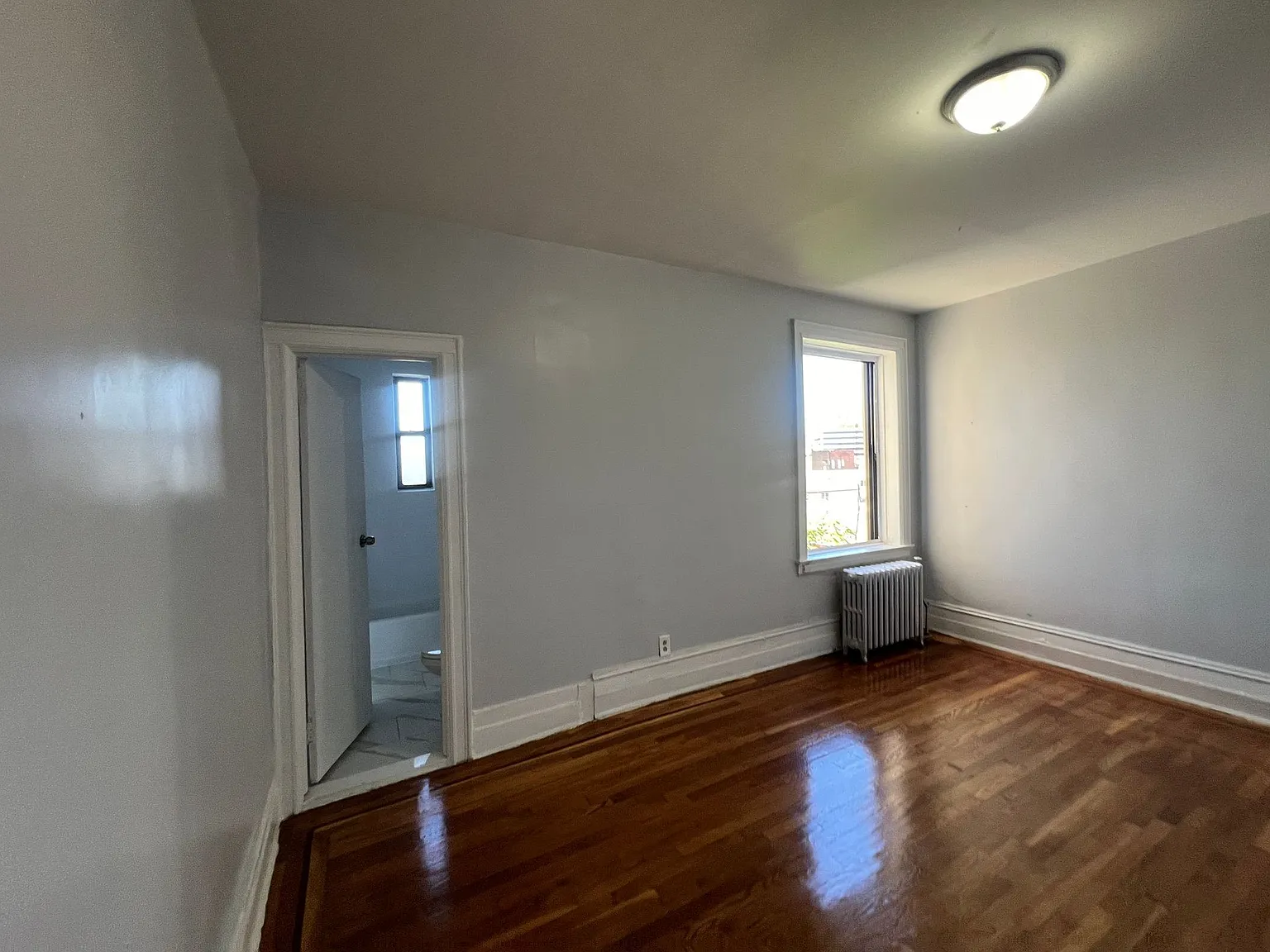 Sevilla Grande - Renovated Units at Journal Square Path — Photo 4