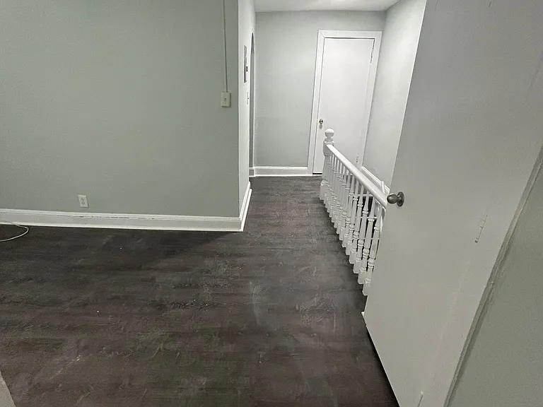 1105 W State St #3 — Photo 2