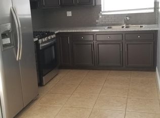 5703 Klump Ave, North Hollywood, CA 91601