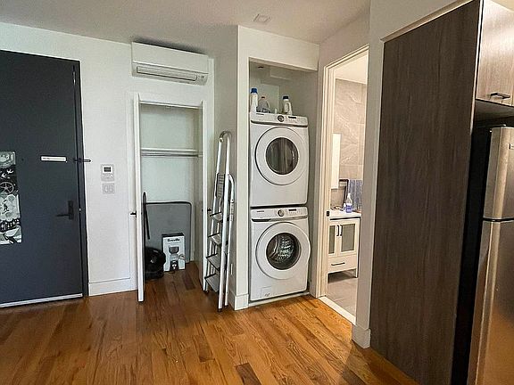 4th image of 327 S 5th St #2B