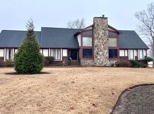 8018 Turtle Ln, Ooltewah, TN 37363