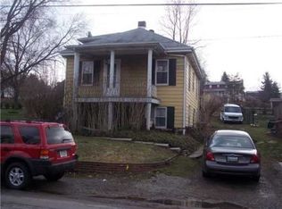 323 Sells Ln, Greensburg, PA