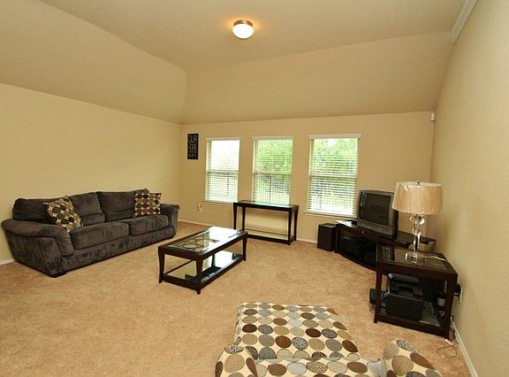 2nd image of 9140 Holliday Ln