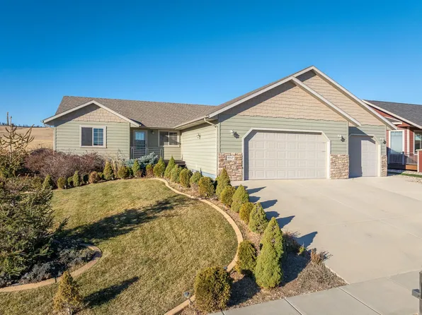 5017 Misty Woods Ln, Rapid City, SD 57701