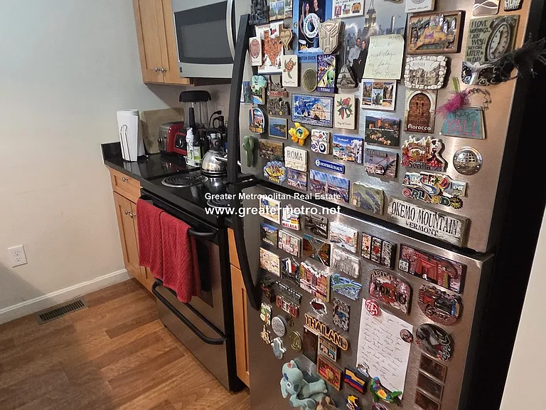 39 Chelsea St #1 — Photo 7