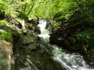 5591 Ellijay Rd, Franklin, NC 28734