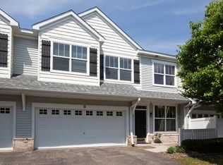 1611 Woodlynn Ave E #6, Maplewood, MN 55109