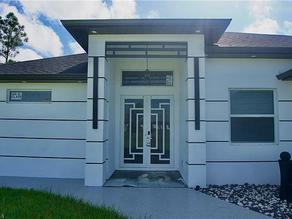 2nd image of 1002 Wagner AVE