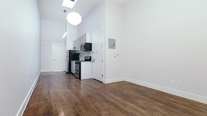 Rented by Nooklyn NYC LLC | media 5