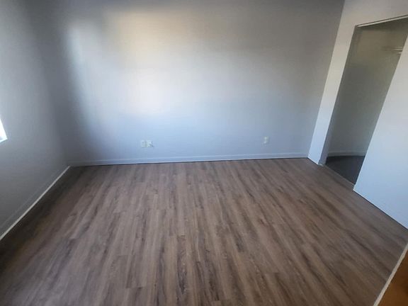 3rd image of 131 W Neshannock Ave #2