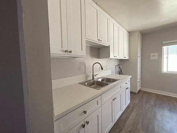 4th image of 1658-1660 Lomita Blvd #1660-C