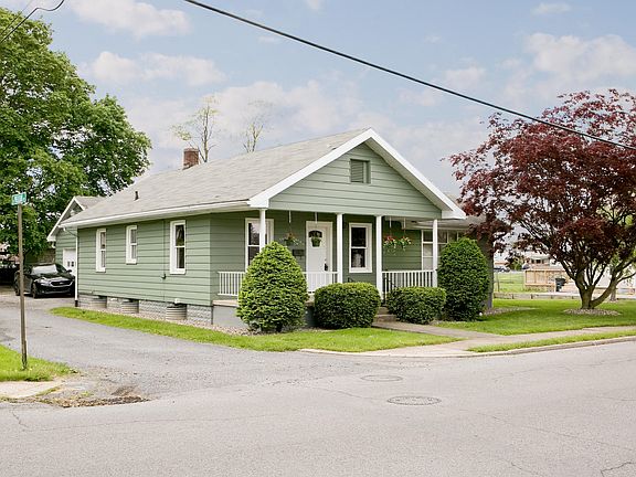2nd image of 342 Hill St S