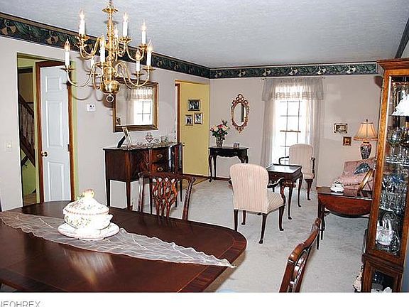 5th image of 31300 Elm Hill Dr