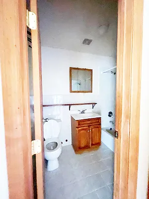 Rented by Chris Stewart, LREB | media 7
