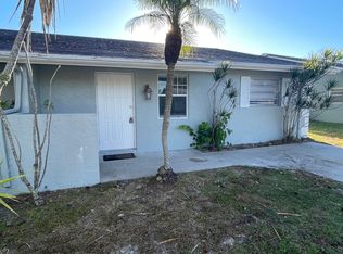 2497 NW Holiday Ct #1, Jensen Beach, FL 34957
