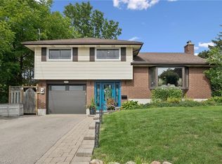 254 Quickfall Dr, Waterloo, ON N2J 3S9