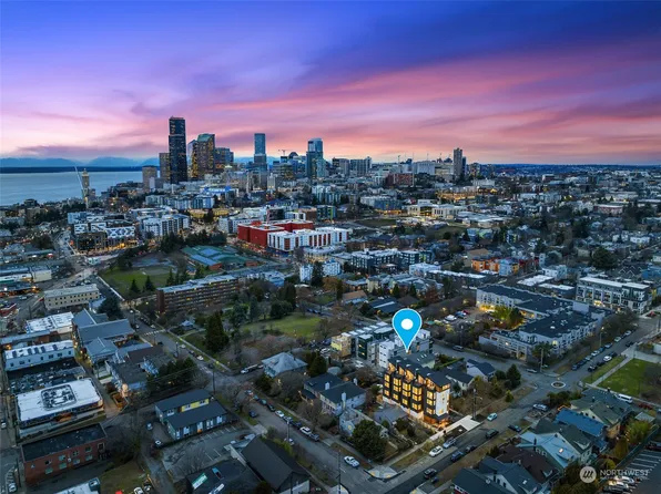 215 E 17th Avenue S, Seattle, WA 98144