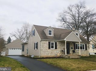 26 Shirley Rd, Hatboro, PA 19040