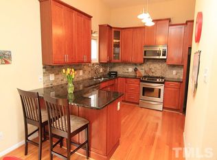 201 Ridgecrest Dr, Chapel Hill, NC 27514