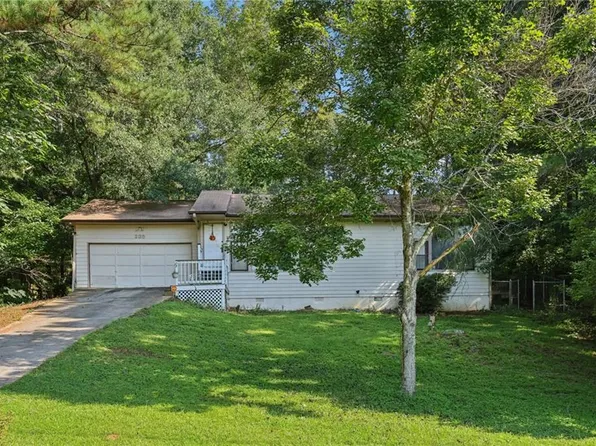 235 Mountain View Cir, Covington, GA 30016