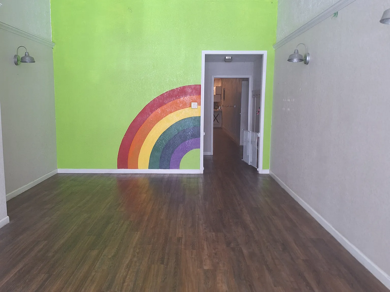 1 bed, 1.5 bath, 1500 sqft, $1,600 — Photo 4