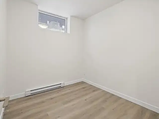 267 Devon Ave #1A — Photo 11