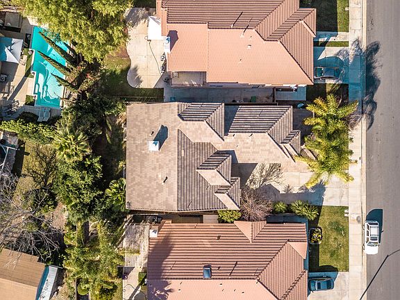 4th image of 37911 Veranda Way