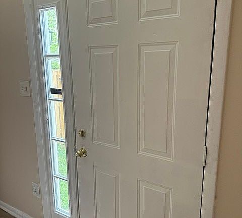 3rd image of 18146 Rolling Meadow Way