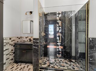 719 Bank St NW #2, Decatur, AL 35601