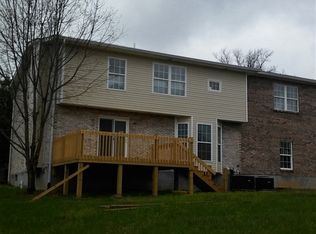 109 Scarlet Oak Cir, Elizabethtown, KY 42701