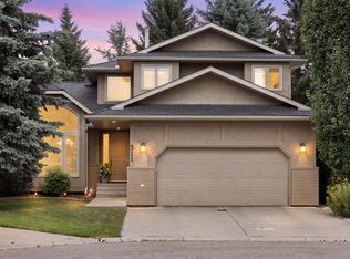 311 SE Woodhaven Bay SW, Calgary, AB T2W5S2
