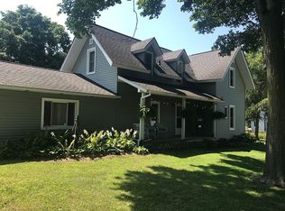 129 Quincy St, Lawton, MI 49065