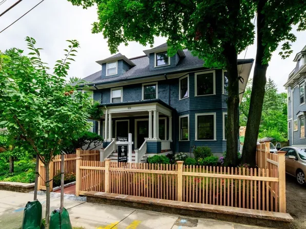 109 Lake View Ave, Cambridge, MA 02138