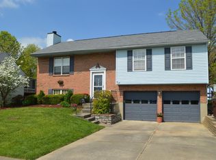 148 Meadow Creek Dr, Florence, KY 41042