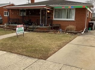 15142 Fordline St, Southgate, MI 48195