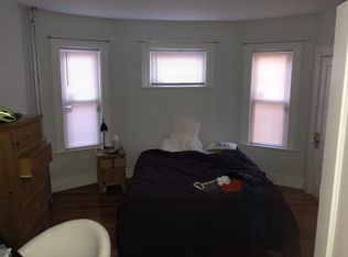 32 Walden St, Cambridge, MA 02140