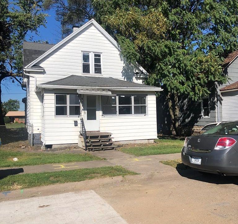1st image of 921 Dodge Ave